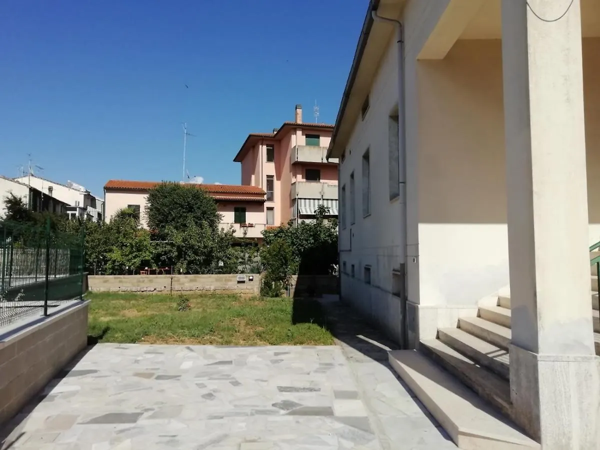 La Lenzerina Casa Indipendente Con Giardino Apartment Scarlino 0*,