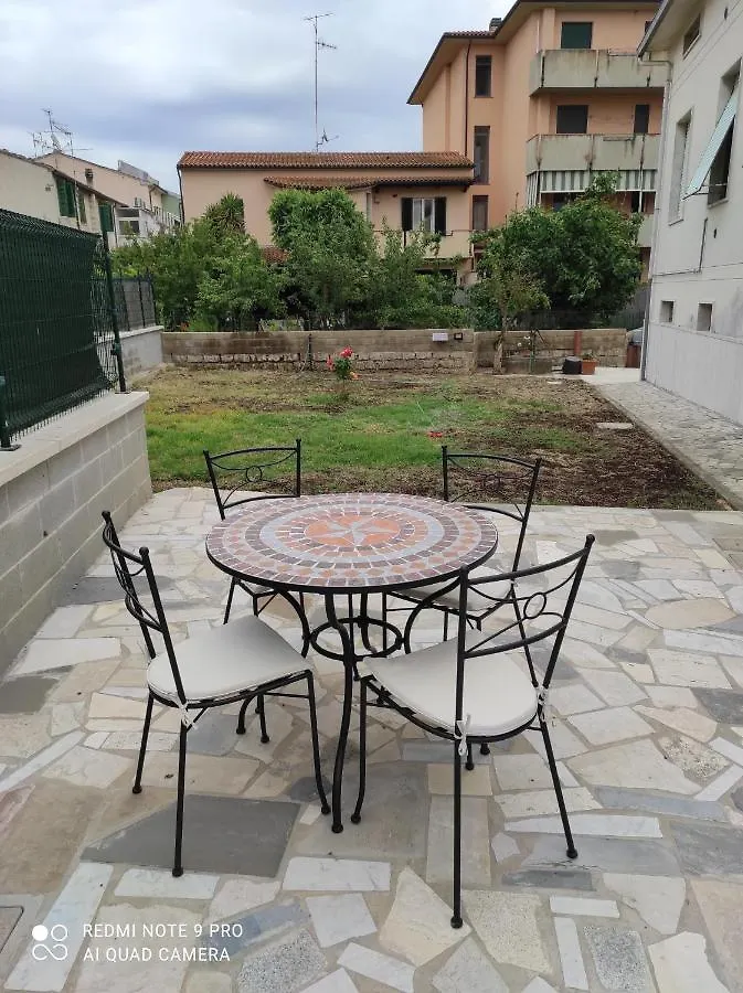 Homestay La Lenzerina Casa Indipendente Con Giardino Apartment Scarlino