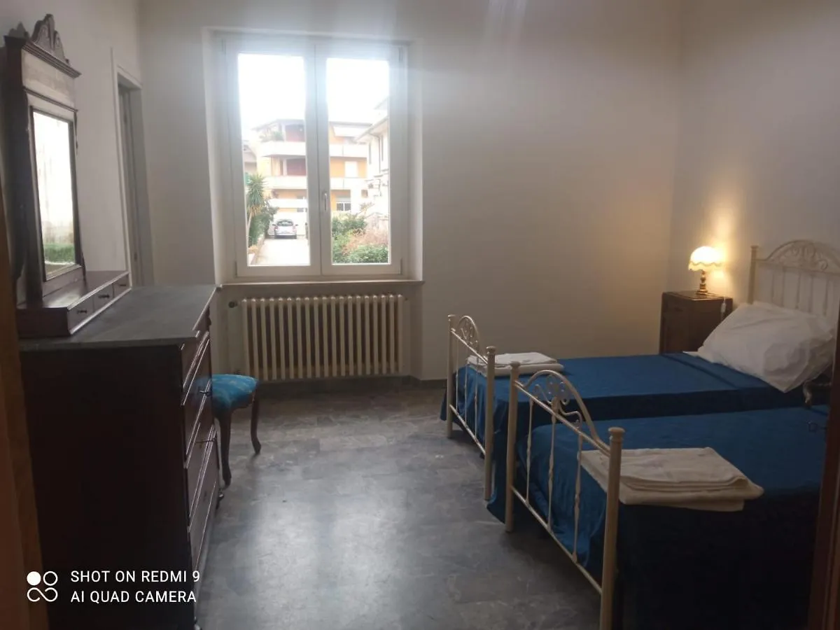 Homestay La Lenzerina Casa Indipendente Con Giardino Apartment Scarlino